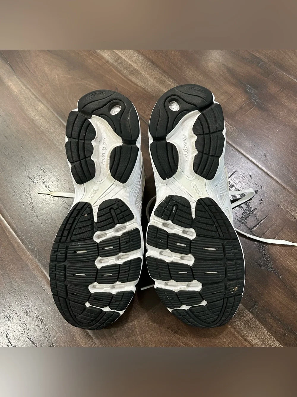 Women’s Adidas Astir White Silver Shoes W8.5 - Picture 4 of 4